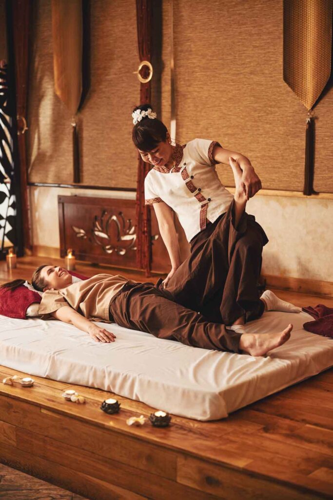 TMC Thai massage, leg stretching